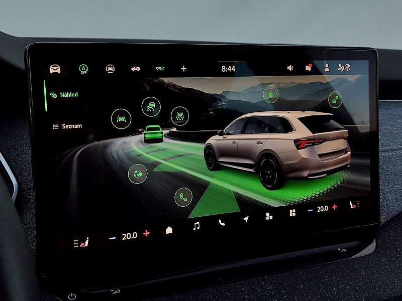 Škoda Octavia (2025) Combi Top Selection 1,5 Tsi 11 - fotka 15 z 38