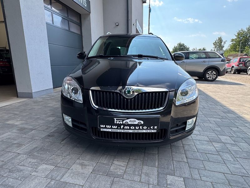 Škoda Roomster (2009) 1.4 16V - fotka 3 z 42