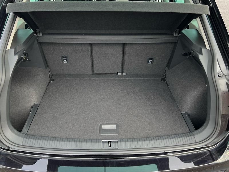 Volkswagen Tiguan 1,5 TSi 110kW 7DSG ELEGANCE - fotka 14 z 31