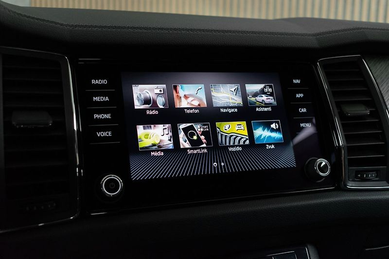 Škoda Kodiaq 2.0 TDI DSG*STYLE*ACC*DPH*ČR 1 - fotka 29 z 43