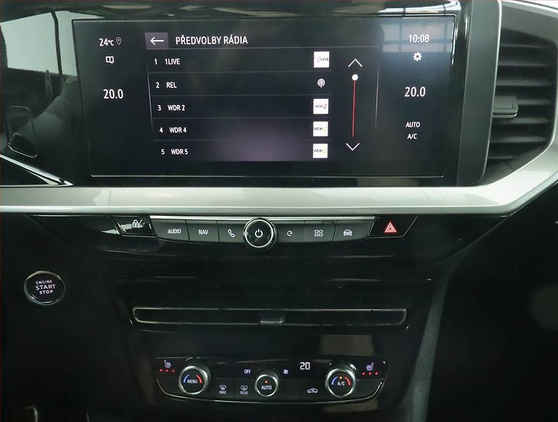 Opel Mokka (2021) Electric 50 kWh, SoH 90% - fotka 12 z 21