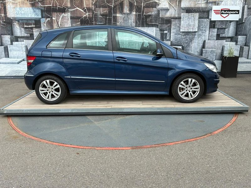 Mercedes-Benz Třídy B (2009) 180 CDi, 2.0D, 80KW,VYHŘ. SED. - fotka 5 z 21