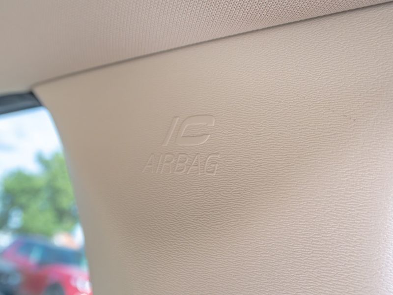 Volvo XC60 (2009) T6 AWD SUMMUM - fotka 34 z 51