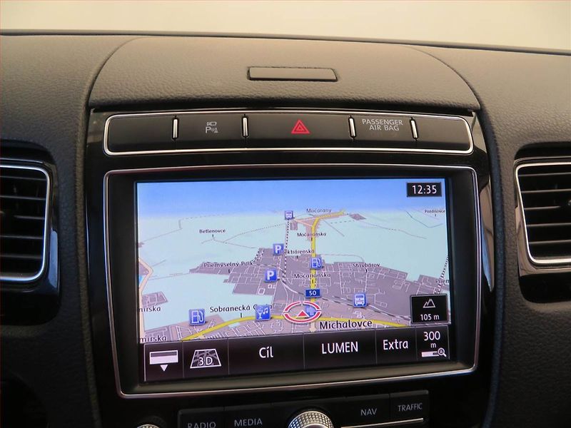 Volkswagen Touareg (2016) 3.0 TDI - fotka 13 z 18