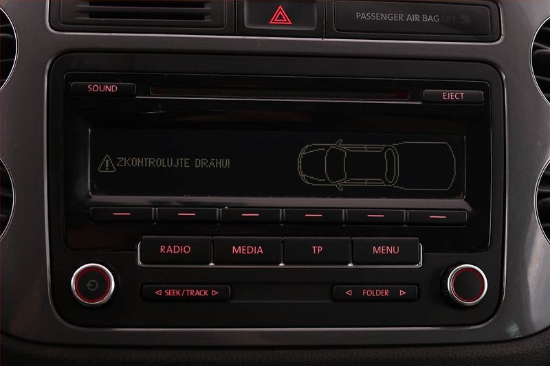 Volkswagen Tiguan (2012) 2.0 TDI, Tempomat - fotka 15 z 16