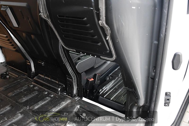 Ford Transit Connect 1.5ecoBlue 74kW TAŽNÉ - fotka 30 z 35
