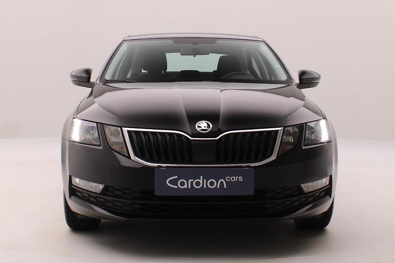 Škoda Octavia 1.4TSI AMBITION CZ REZERVACE - fotka 15 z 35