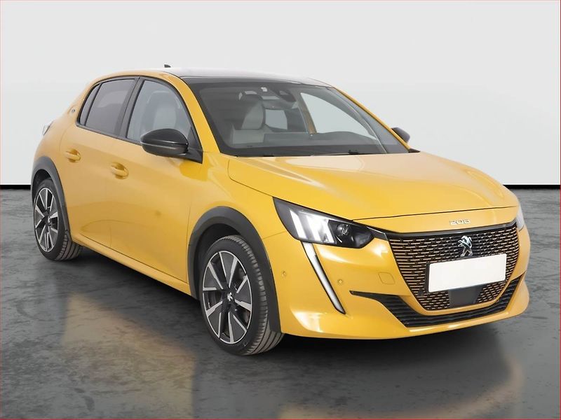 Peugeot 208 (2020) GT 50 kWh, SoH 95%, Automat - fotka 1 z 19