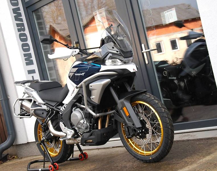CFMOTO (2026) 700MT Adventure WHITE - fotka 2 z 25