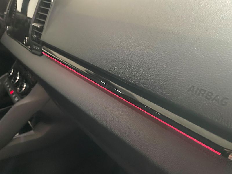 Škoda Karoq (2021) Sportline 1.5 TSI 110kW DSG - fotka 27 z 30