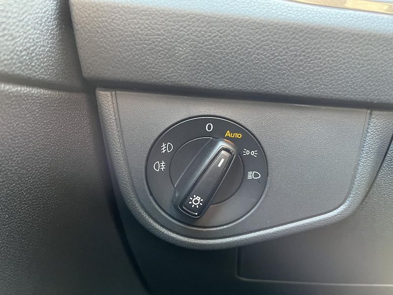 Volkswagen Taigo Style 1,0 TSI 85 kW 7DSG - fotka 16 z 22