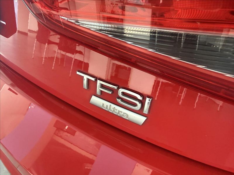 Audi A1 1,0   TFSI SPORTBACK ULTRA - fotka 9 z 22