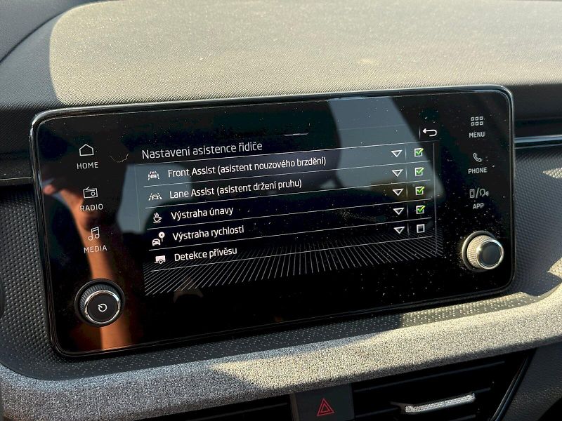 Škoda Kamiq (2025) 1.0 TSI 85 kW Selection - fotka 12 z 20