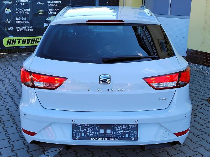 Seat Leon 1,2 ST Style 1maj*SERV.KNÍŽKA* - fotka 12 z 44