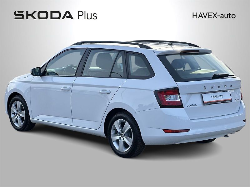 Škoda Fabia (2021) Combi 1.0 TSI Ambition + - fotka 23 z 24