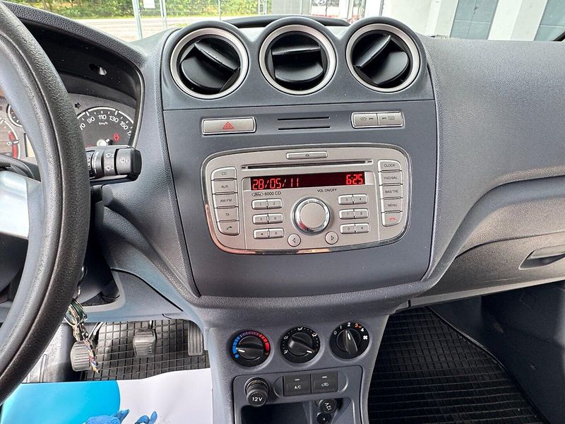 Ford Transit Connect (2011) 1.8 TDCi - fotka 15 z 28