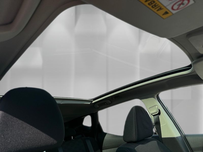 Nissan Qashqai (2015) 1,6 DiG-T 120 kW N-Connecta - fotka 23 z 25