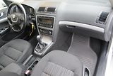 Škoda Octavia 1.2 TSi AUT. KLIMA XENON TAŽNÉ - náhled 15