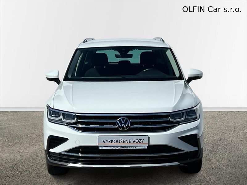 Volkswagen Tiguan 1,5 TSi 110 kW 7DSG ELEGANCE - fotka 4 z 26