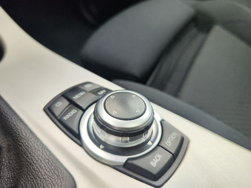BMW X3 20d/135kW xDrive ČR - fotka 24 z 33