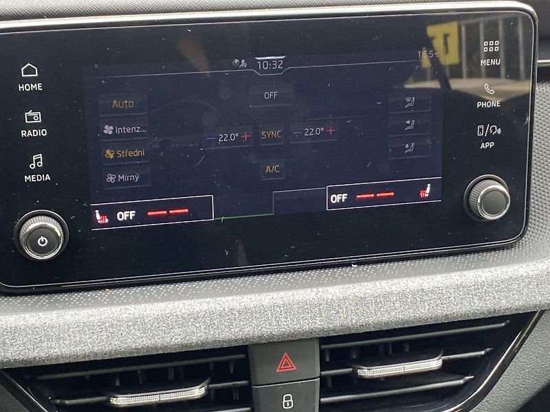 Škoda Scala (2025) 1.0 TSI Selection - fotka 16 z 29