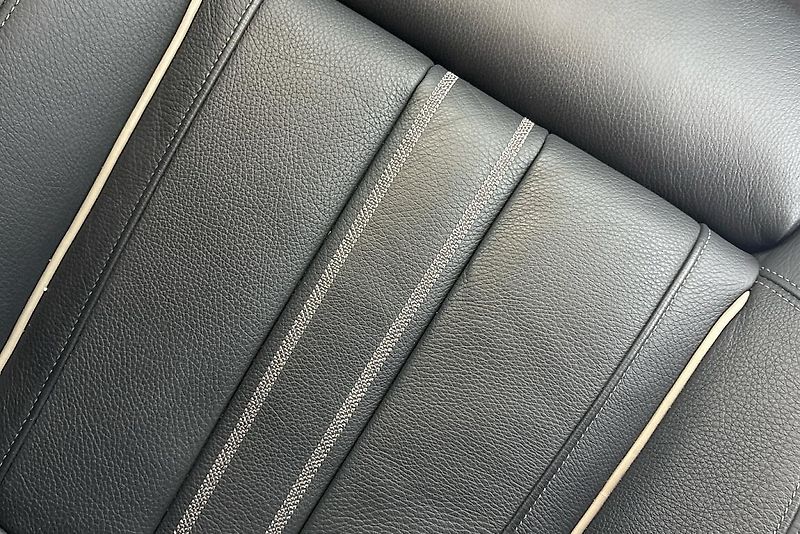 BMW Řada 5 520d xDrive Limousine - fotka 13 z 23