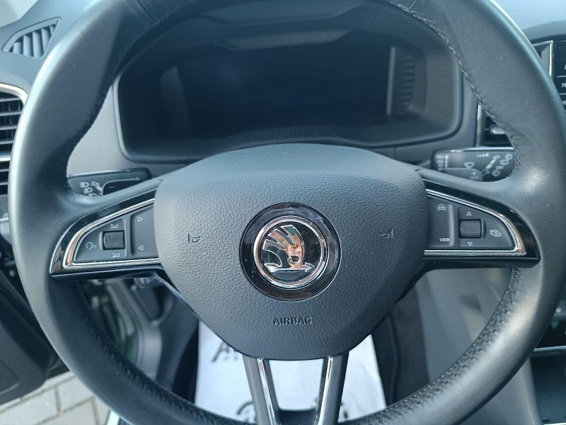 Škoda Karoq Scout, 1.5/110kW, 80000KM - fotka 24 z 32
