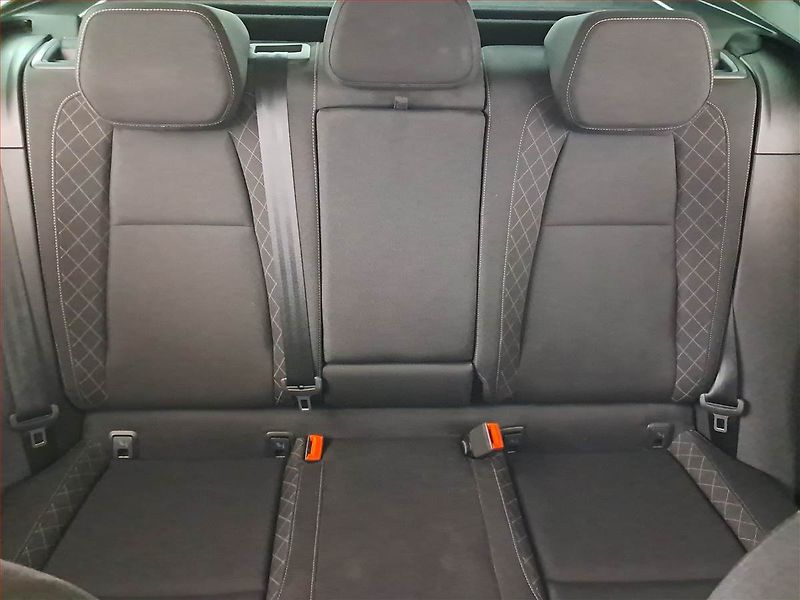 Škoda Karoq (2020) 1.5 TSI - fotka 10 z 21