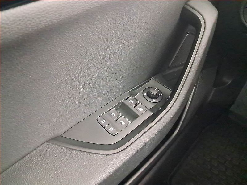 Škoda Superb (2018) Laurin&Klement 2.0 TSI - fotka 16 z 22