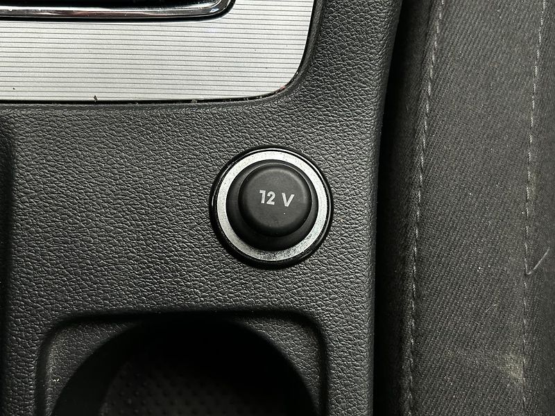Škoda Octavia 1.2 TSI Elegance plus - fotka 19 z 28