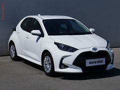 Toyota Yaris (2023) 1.5i, 1.maj,ČR, Dynamic, AC - fotografie inzerátu