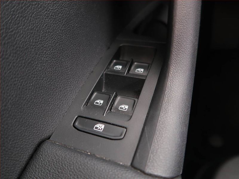 Škoda Octavia (2017) RS 2.0 TDI, Automat, ČR,1.maj - fotka 16 z 21