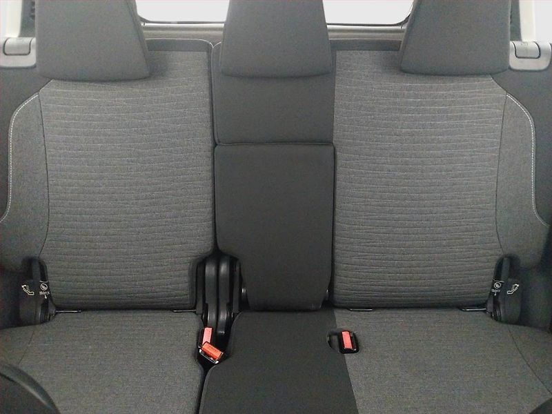 Citroën C3 Picasso (2015) 1.2 PureTech, Tempomat - fotka 10 z 16