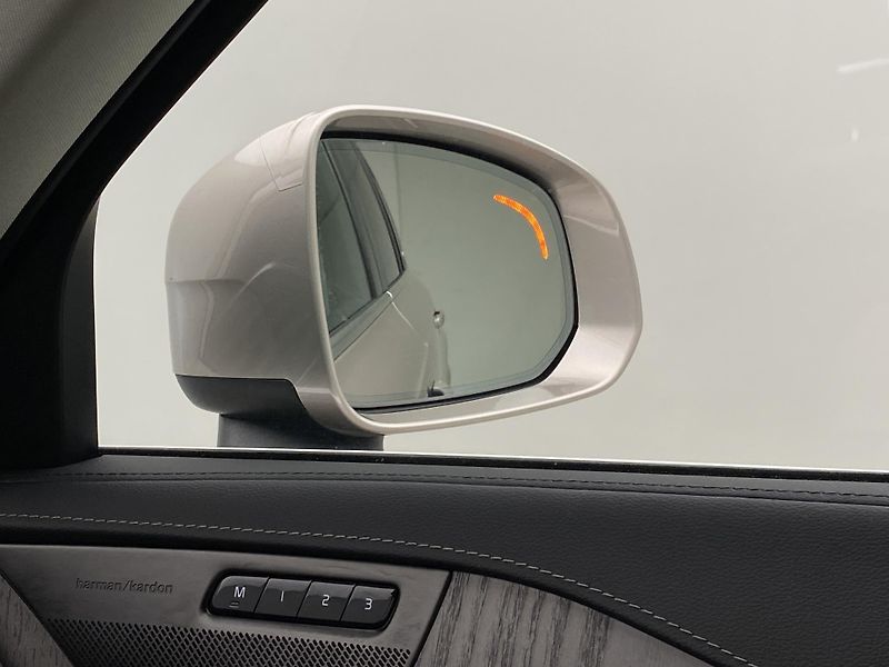Volvo XC90 B5 AWD BRIGHT PLUS AUT CZ 7m - fotka 40 z 64