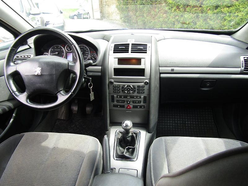 Peugeot 407 (2005) 1.8 16V 85kW BEZ KOROZE - fotka 15 z 31