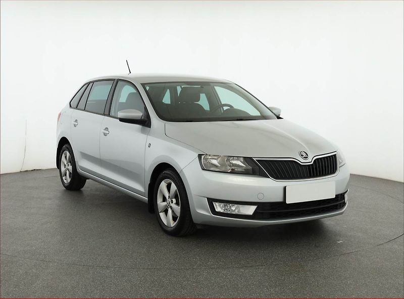 Škoda Rapid (2014) Spaceback 1.2 TSI, ČR,1.maj - fotografie inzerátu