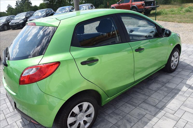 Mazda 2 1,4 I 55KW NOVÁ STK KLIMA - fotka 5 z 39
