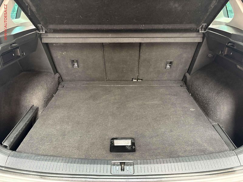 Volkswagen Tiguan (2017) 2.0 TDi 4x4, Highline, DSG - fotka 7 z 16