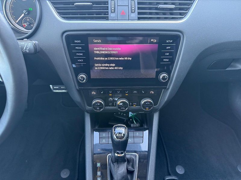 Škoda Octavia (2019) SCOUT 2.0TDI 110kW 4x4 DPH CZ - fotka 10 z 11