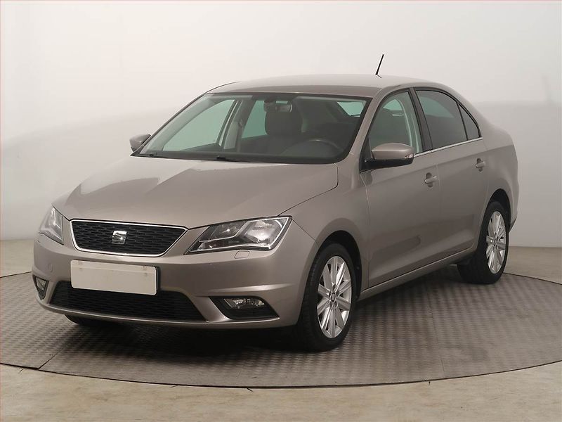 Seat Toledo (2017) 1.0 TSI, Serv.kniha, Tempomat - fotka 2 z 18