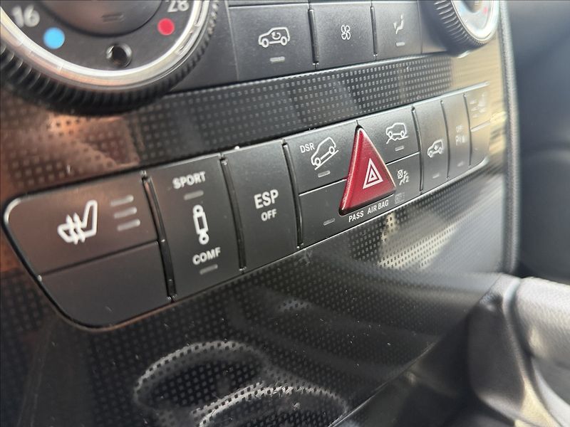Mercedes-Benz Třídy M 3,0 320CDI 4-MATIC A/T DPH - fotka 17 z 30