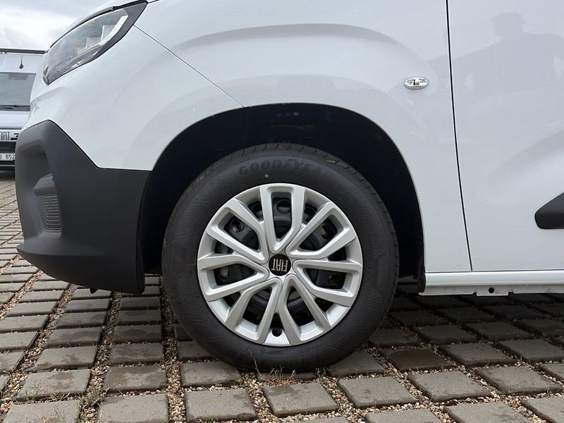 Fiat Dobló (2026) Kombi N1 L1 1.2 Turbo 110k 6MT - fotka 12 z 21