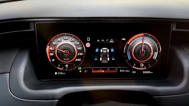 Hyundai Tucson (2022) HEV, 169Kw, 4x4, PREMIUM, TOP! - fotka 21 z 39