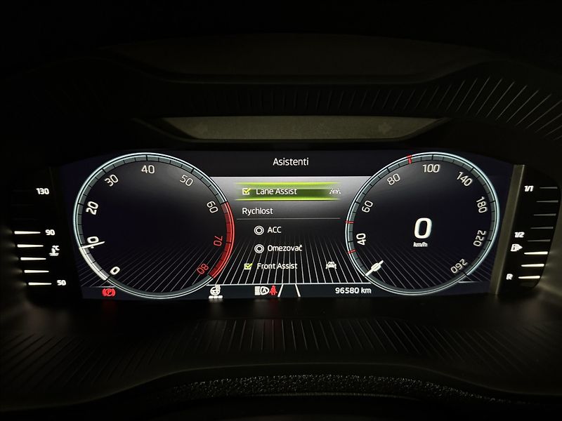 Škoda Karoq 1,5 TSi  Style Virtual Kessy M - fotka 24 z 47