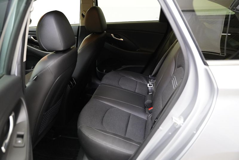 Hyundai i30 - fotka 23 z 24