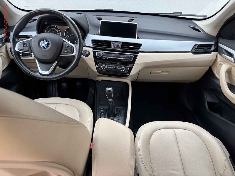 BMW X1 (2018) 1.5d SDrive16d, Navi, kamera - fotka 8 z 19