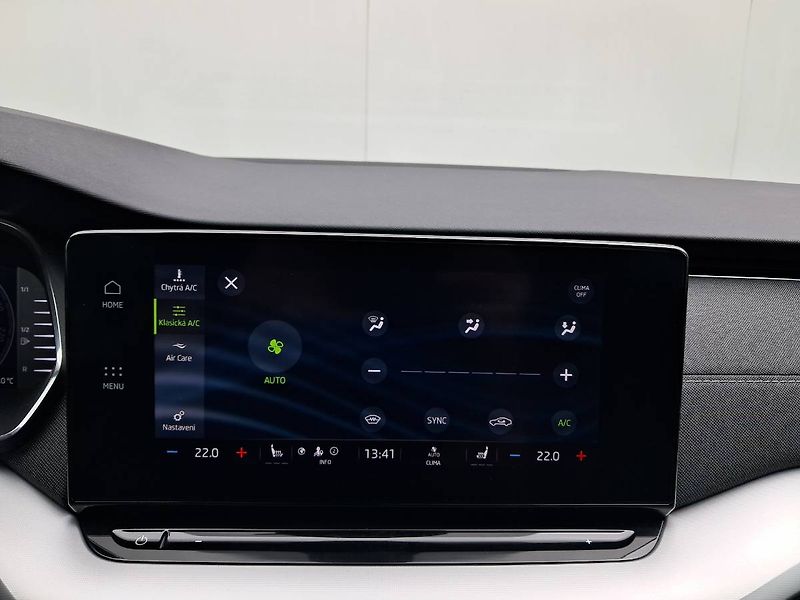 Škoda Octavia (2020) IV COMIBI STYLE 2.0 TDI / 85 k - fotka 12 z 28