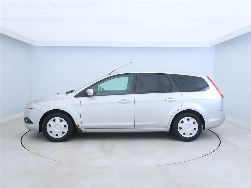 Ford Focus (2008) 1.6 16V, jezdí výborně - fotka 3 z 14
