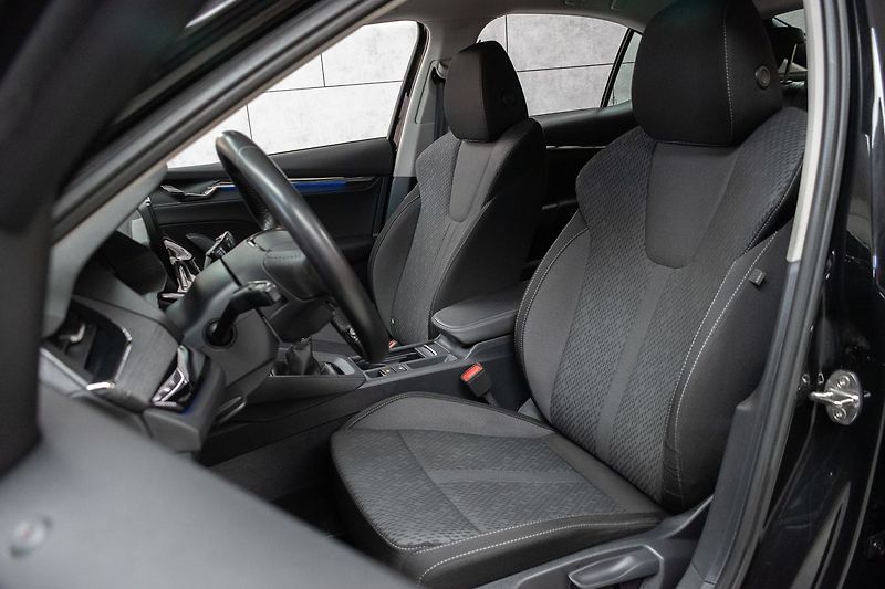 Škoda Octavia 1.5 TSI STYLE*TAŽNÉ*DPH*ČR 1.M - fotka 11 z 38