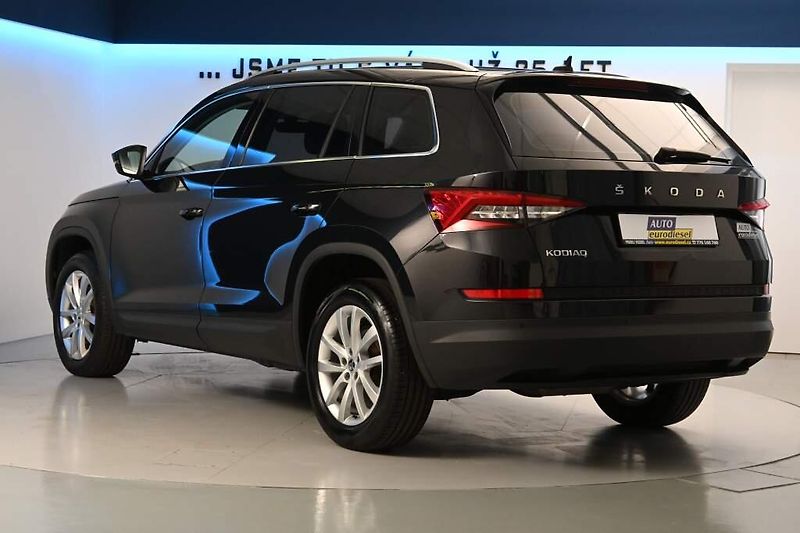 Škoda Kodiaq (2021) 2.0 STYLE DSG LED ACC Tažné TD - fotka 7 z 32